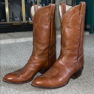 Tony lama cowboy boots